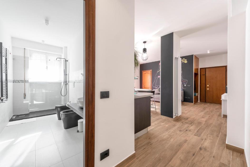 Apartment G&c House *