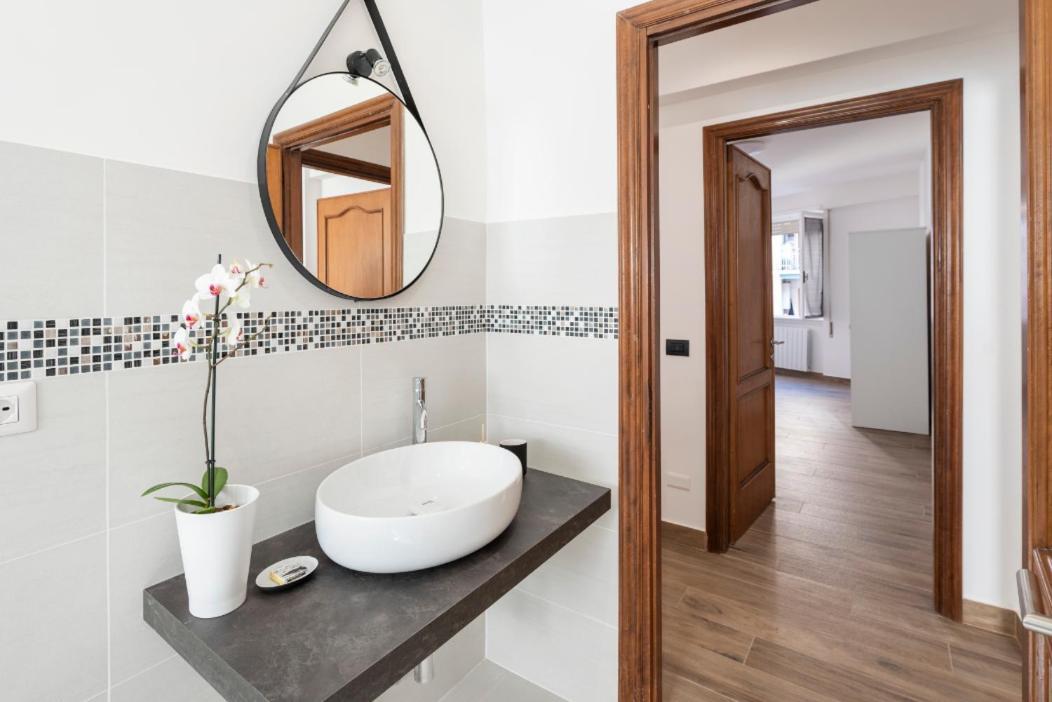 Apartment G&c House *